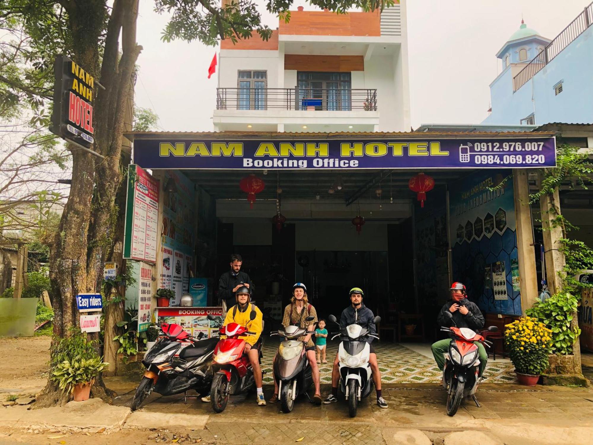 Nam Anh Hotel フォンニャ エクステリア 写真