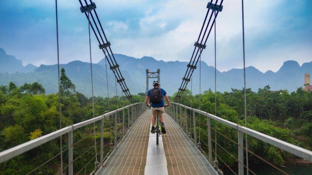 Nam Anh Hotel フォンニャ エクステリア 写真