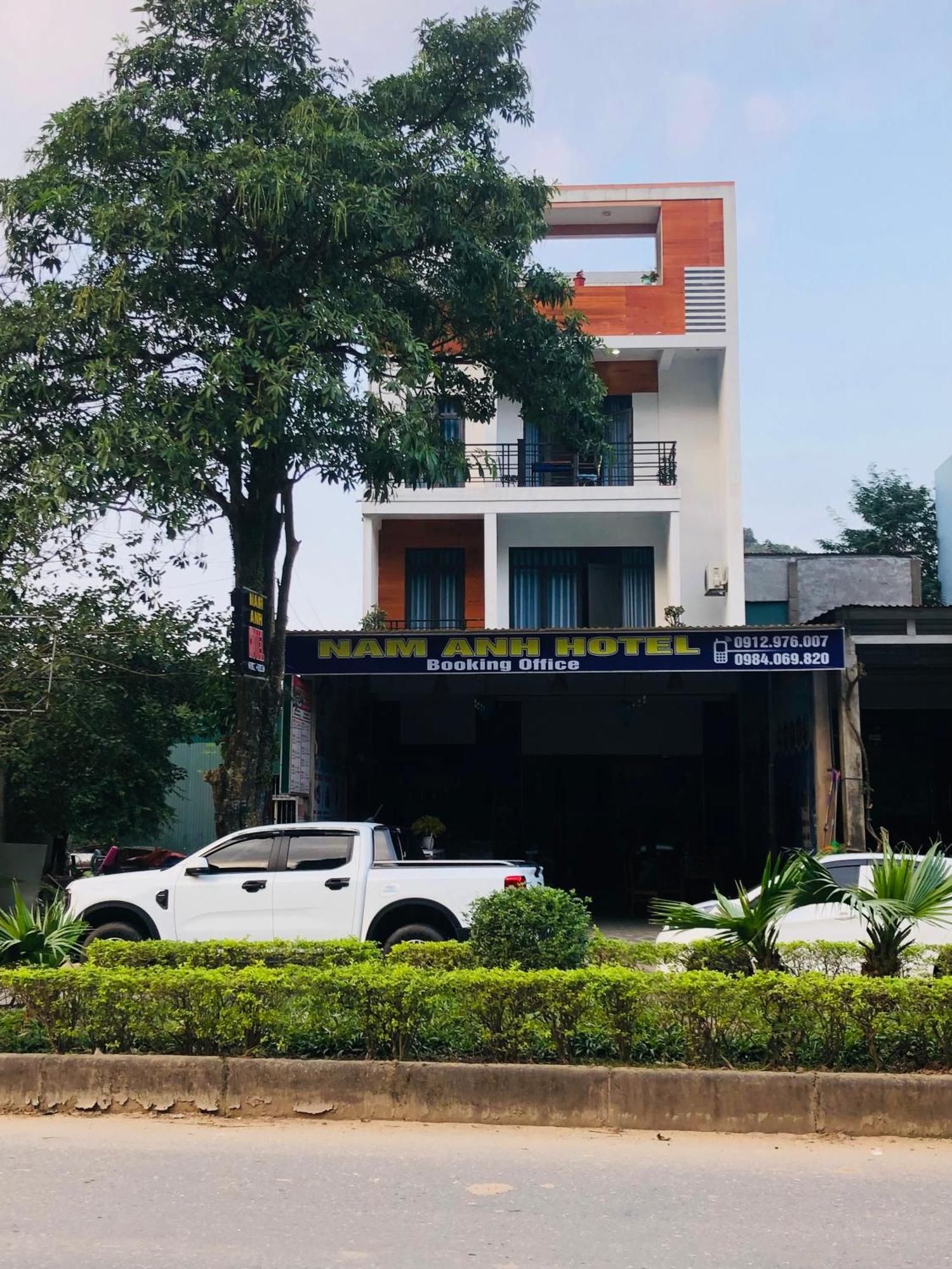 Nam Anh Hotel フォンニャ エクステリア 写真